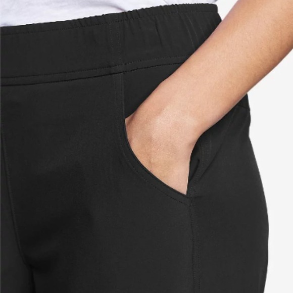 Eddie Bauer Women's Departure Ankle Pants, Black, XL - Picture 3 of 6